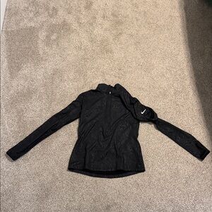 Nike Women's Black Textured 1/4 zip Jacket